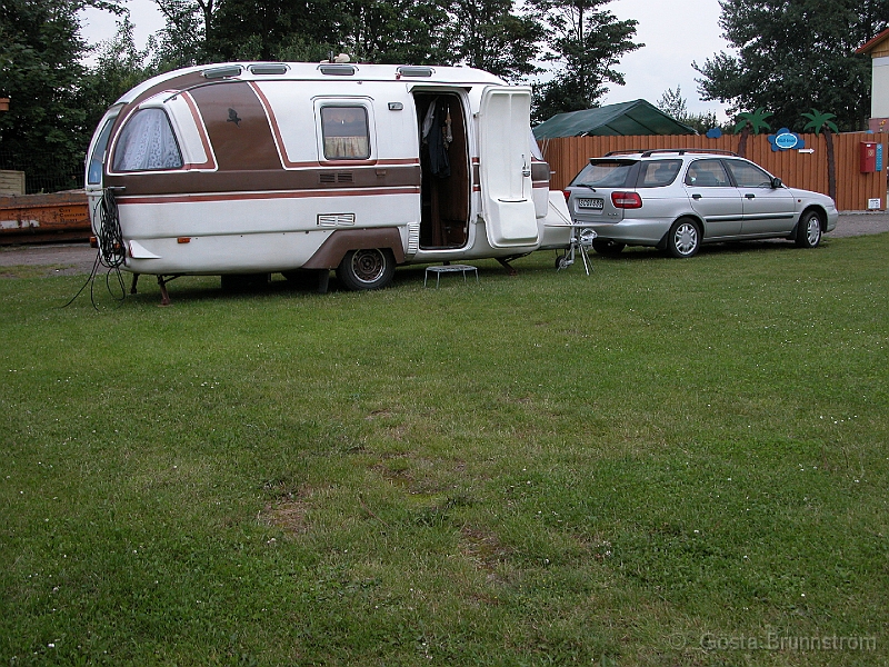 DSCN7117.JPG - P frsta campingen i Tyskland hade vi detta svenska ekipage till grannar.